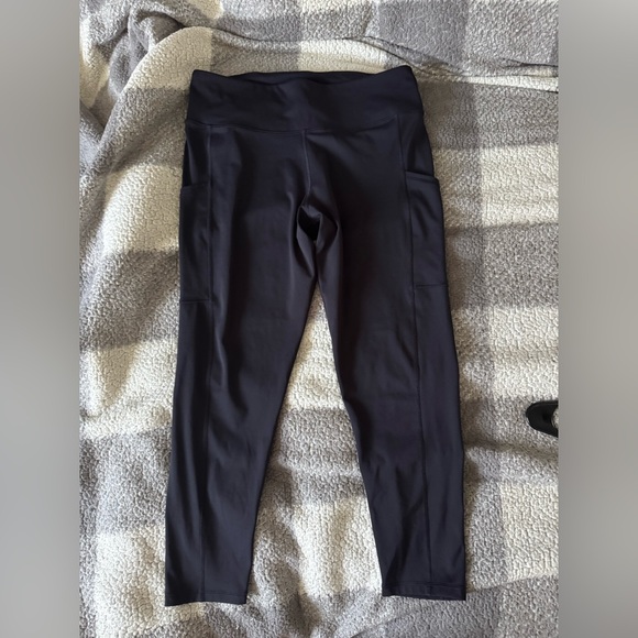 Banana Republic Pants - ‼️SOLD‼️
Banana Republic Women's Standard Hybrid Leg
Leggings